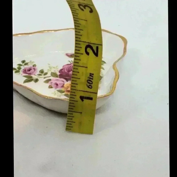 Vintage Heart Trinket Jewelry Dish Roses Fine Bone China Rare Canadian Classics - Picture 7 of 10